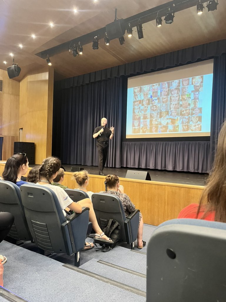 econchacrespo's tweet photo. Incredibly grateful to be able to listen to father @JamesMartinSJ today at Magis.
His message of unity and compassion really touches hearts.
We’ll continue to build a hope-filled future while walking with the excluded.
#BeMagis https://t.co/90VZCyJjDC