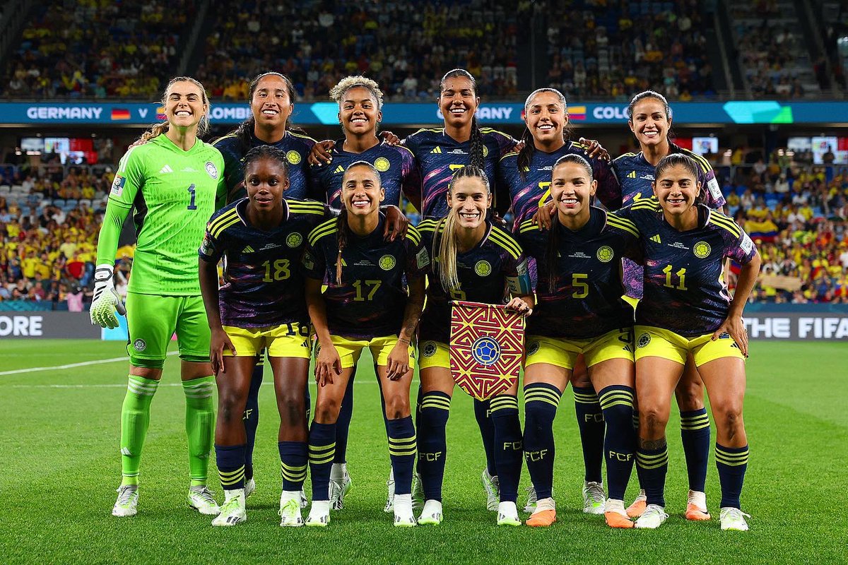 06montoya's tweet photo. Un gran trabajo en equipo. 🙏🏼
Se siente bonito como poco a poco vamos haciendo historia. Seguimos soñando … 6️⃣🔥©️

[🇨🇴-🇩🇪] https://t.co/j8pB62iGPQ