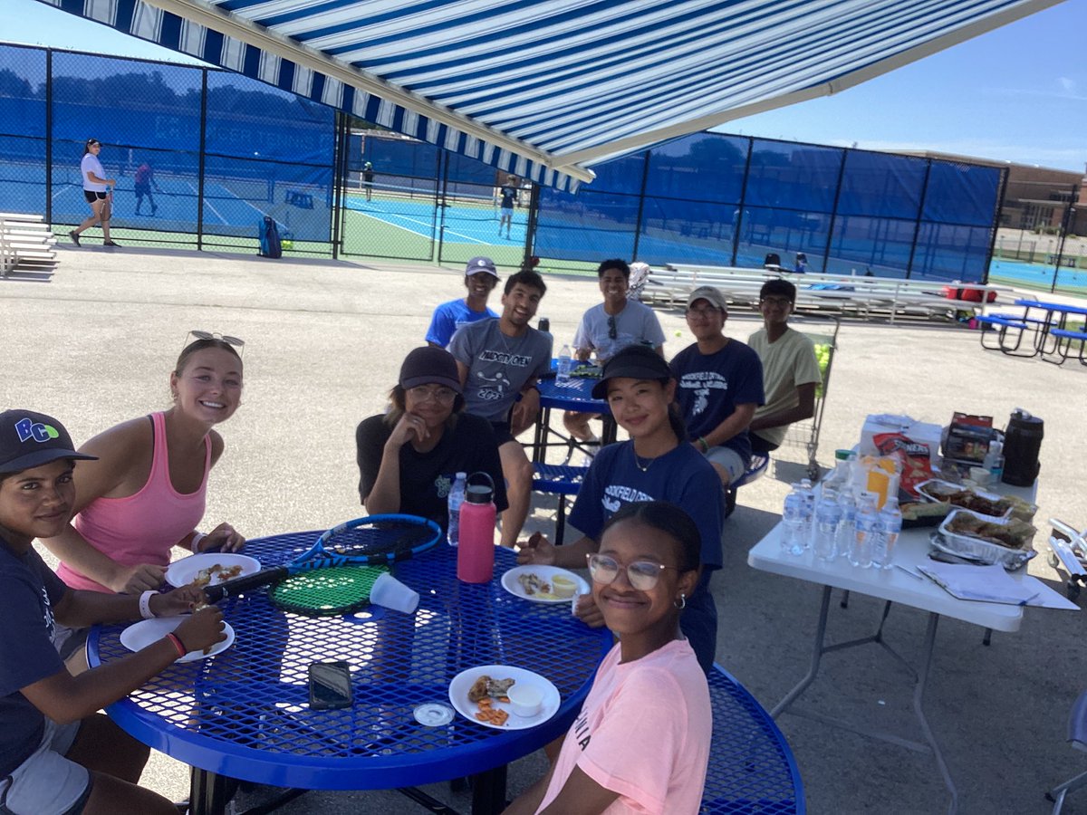 jrlancerstennis's tweet photo. https://t.co/nx0C2qhjGE