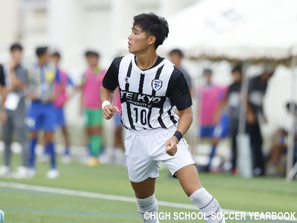 gekisaka's tweet photo. 【写真特集】[総体]終盤に先制弾&amp;追加点!! 国見、帝京五との接戦制して3回戦へ(8枚)
https://t.co/T8XJPMv9Xc
#ゲキサカ #高校サッカー #高校総体 #インターハイ https://t.co/u9EJOcqA50