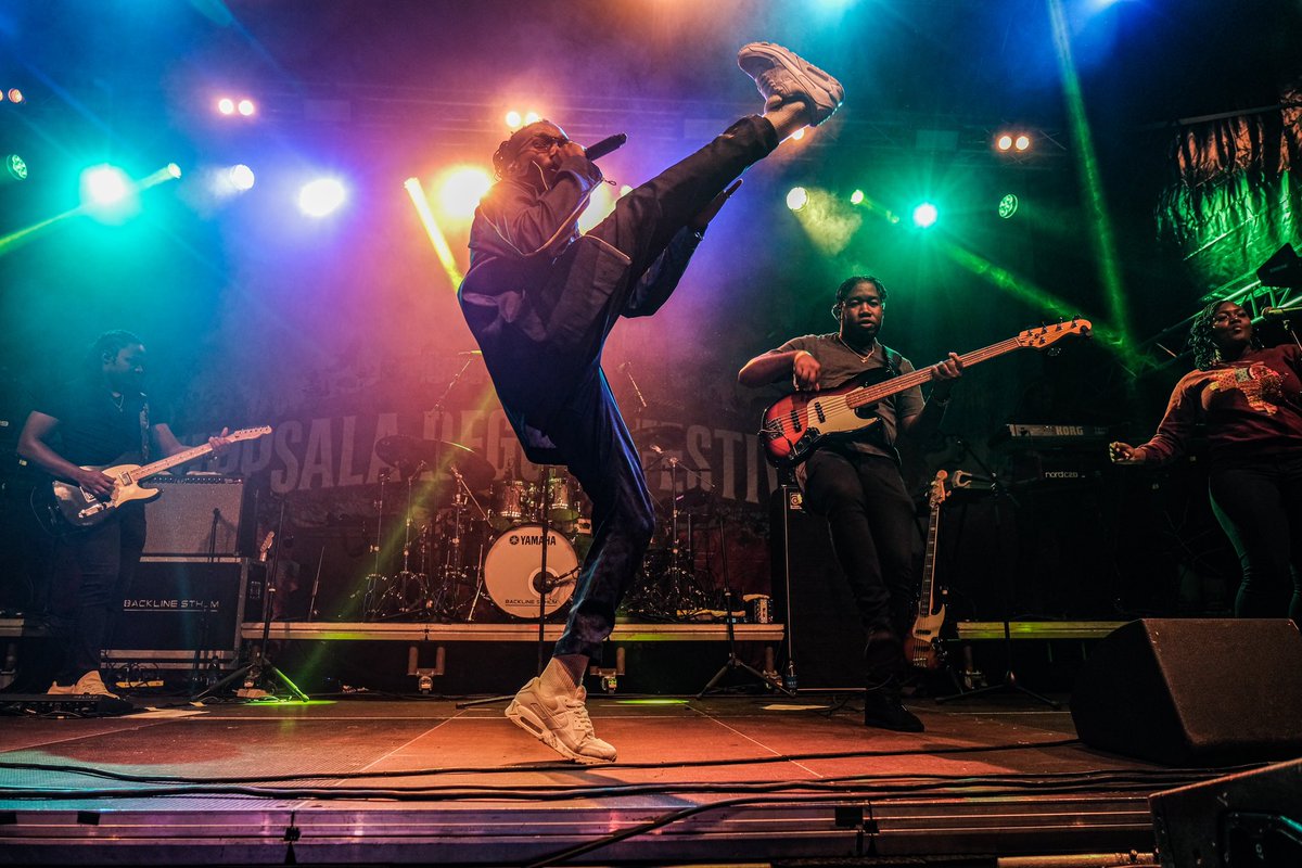 Kabakapyramid's tweet photo. UPPSALA!!! 🛫🔥🔥🔥🔥
📷 @RootsSurvival https://t.co/IpYnytqty9
