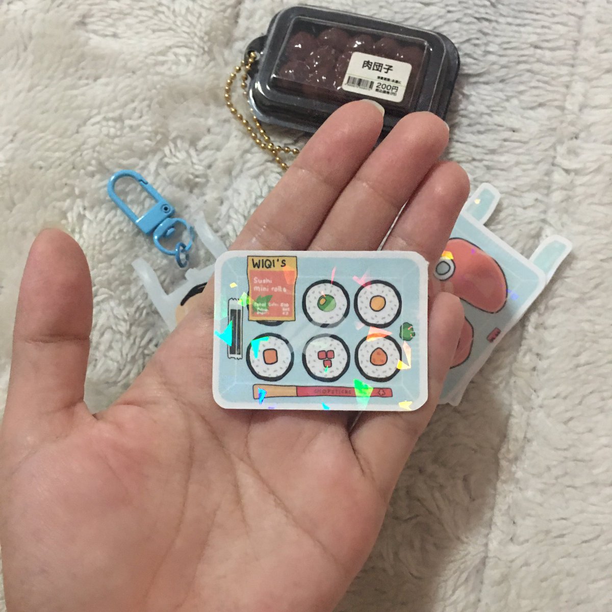 (๑•́ ₃ •̀๑)｡+:*｡🎂💙+ﾟ☆ﾟ+｡