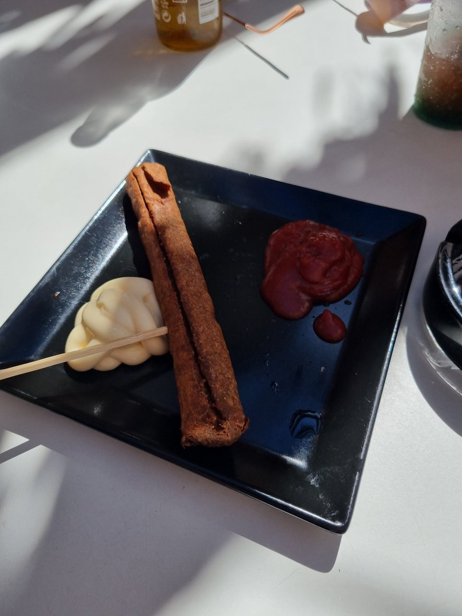 perdokkie's tweet photo. Even de lokale delicatesse proberen. #fijnproever #kroatie https://t.co/WYZKZNqwLL