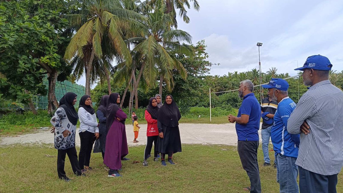 42n33m's tweet photo. Th. Omadhō #TeamMNP2023 Campaign harakai bārah kuriya 👏 👏 #Nazim2023 #UjaalaaZamaan #WeAreTheNationals https://t.co/cEfuZLh6tl