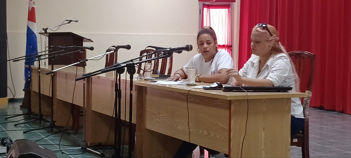 FeuUG2's tweet photo. Nuestro #campamentodeverano2023 acoge la conferencia: Bancarización de la sociedad, impartida por expecialistas del Banco Bandec de la provincia.
#FeuDeLaUg #SomosFEU
#CasaDeCienciaYProgreso https://t.co/8Zv1gmW3UD