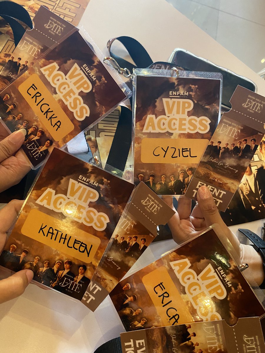 kath_simjaeyun's tweet photo. We had so much fun! Thank you @ENFAMEvents 🫶

#FATEDsevEN #ENFAMEvents #FATE_IN_SEOUL https://t.co/tGwkg3lXdw