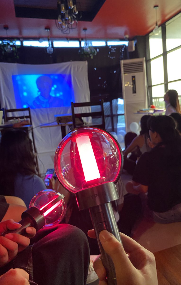 kath_simjaeyun's tweet photo. We had so much fun! Thank you @ENFAMEvents 🫶

#FATEDsevEN #ENFAMEvents #FATE_IN_SEOUL https://t.co/tGwkg3lXdw