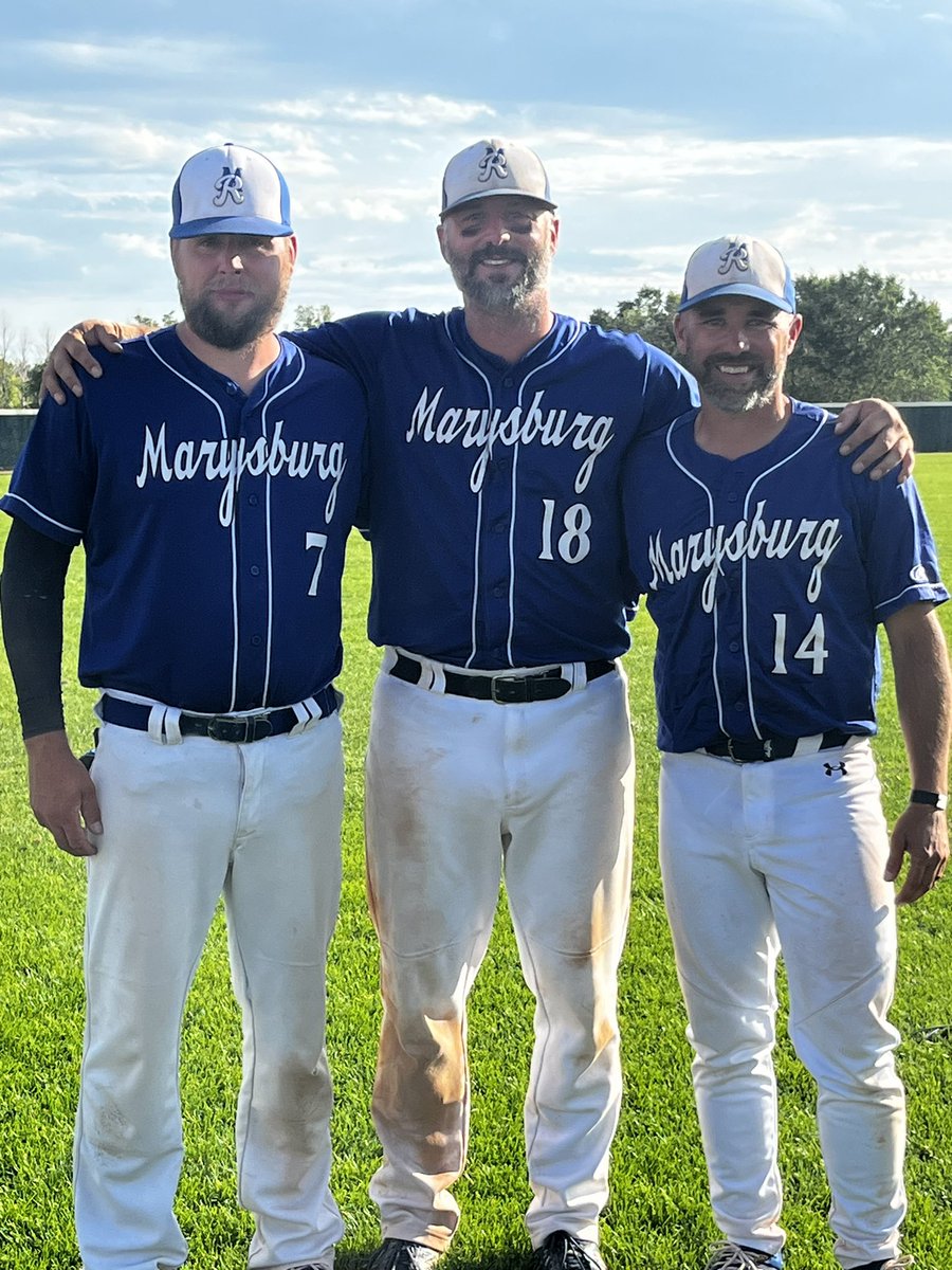 MarysburgRoyals's tweet image. After 22 years as teammates and 12 provincial finals, these three are going to play in one last final together today.