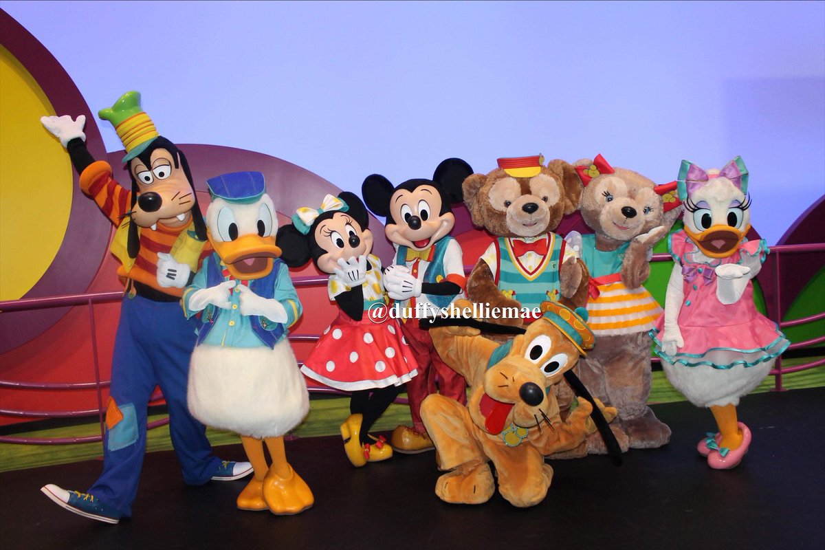duffyshelliemae's tweet photo. Happy #INTERNATIONALDAYOFFRIENDSHIP day!! 🩷💚💙#InternationalFriendshipDay #friendships #NationalFriendshipDay  #FanDaze #DLP #DisneylandParis #DisneyFanDaze #MickeyMouse #MinnieMouse #Goofy #Pluto #DonaldDuck #DaisyDuck #Duffy #ShellieMay https://t.co/L3FEvcTiuj