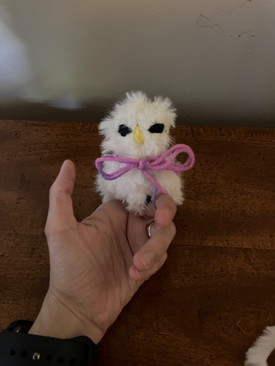 A_C_Creations1's tweet photo. Loom knitted baby chicks #loom #loomknit #knitting #knit #handmadewithlove #plushie https://t.co/44d0ZehpcK