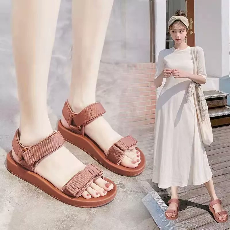 spill2shopee's tweet photo. Rekomendasi Sendal Outdoor Wanita

~ A Thread https://t.co/7megmkqzNn