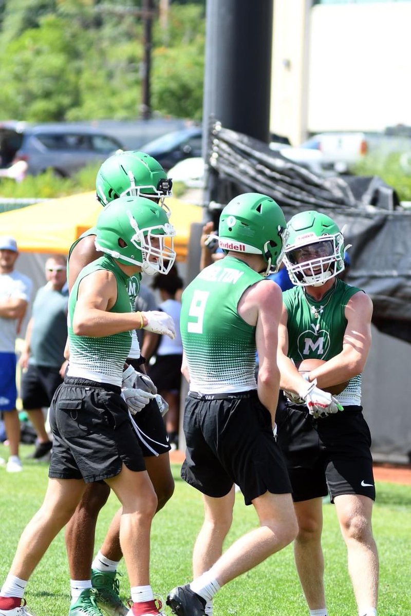 It’s about that time! Lets roll! #FLEAT 🍎🍏 <a href="/Sheltonlogan9/">Logan Shelton</a> <a href="/brayden_miller3/">Brayden Miller</a> <a href="/troyw_15/">Troy Woolaston</a> <a href="/Blake_Sanders30/">Blake Sanders</a>