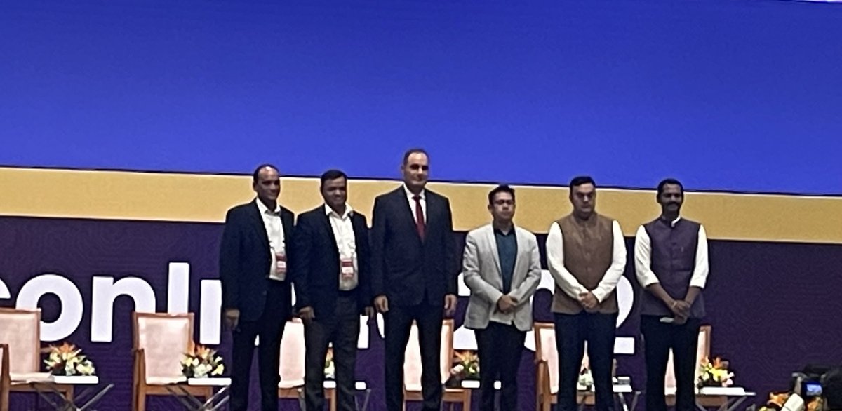 Secretary DST Shri Vijay Nehra @vnehra today in Panel Discussion on Readiness Assessment of State Policies for Electronics & Semiconductors as the Government of Gujarat which is Policy Driven State runs forefront in the vision of Hon. Prime Minister for India. #SemiconIndia2023