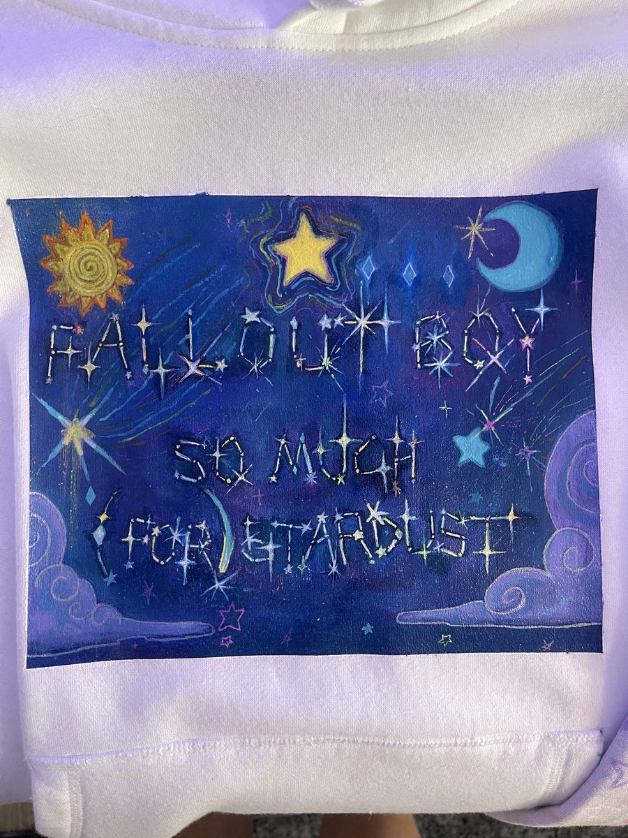 KHADAJ__'s tweet image. Here’s a hand painted hoodie I made to send my love to two of my favorite things: Stars and Fall Out Boy. @falloutboy has always gotten me through the toughest times and this album was what I needed most when I needed it! Can’t wait for Tuesday!! #smfs #FallOutBoy #diy #painting