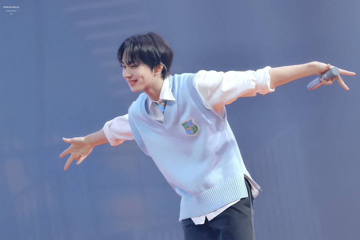 periwinkle_jw's tweet photo. 230730

#JUNGWON #enhypen #엔하이픈 #정원 https://t.co/vPMYpa55ID