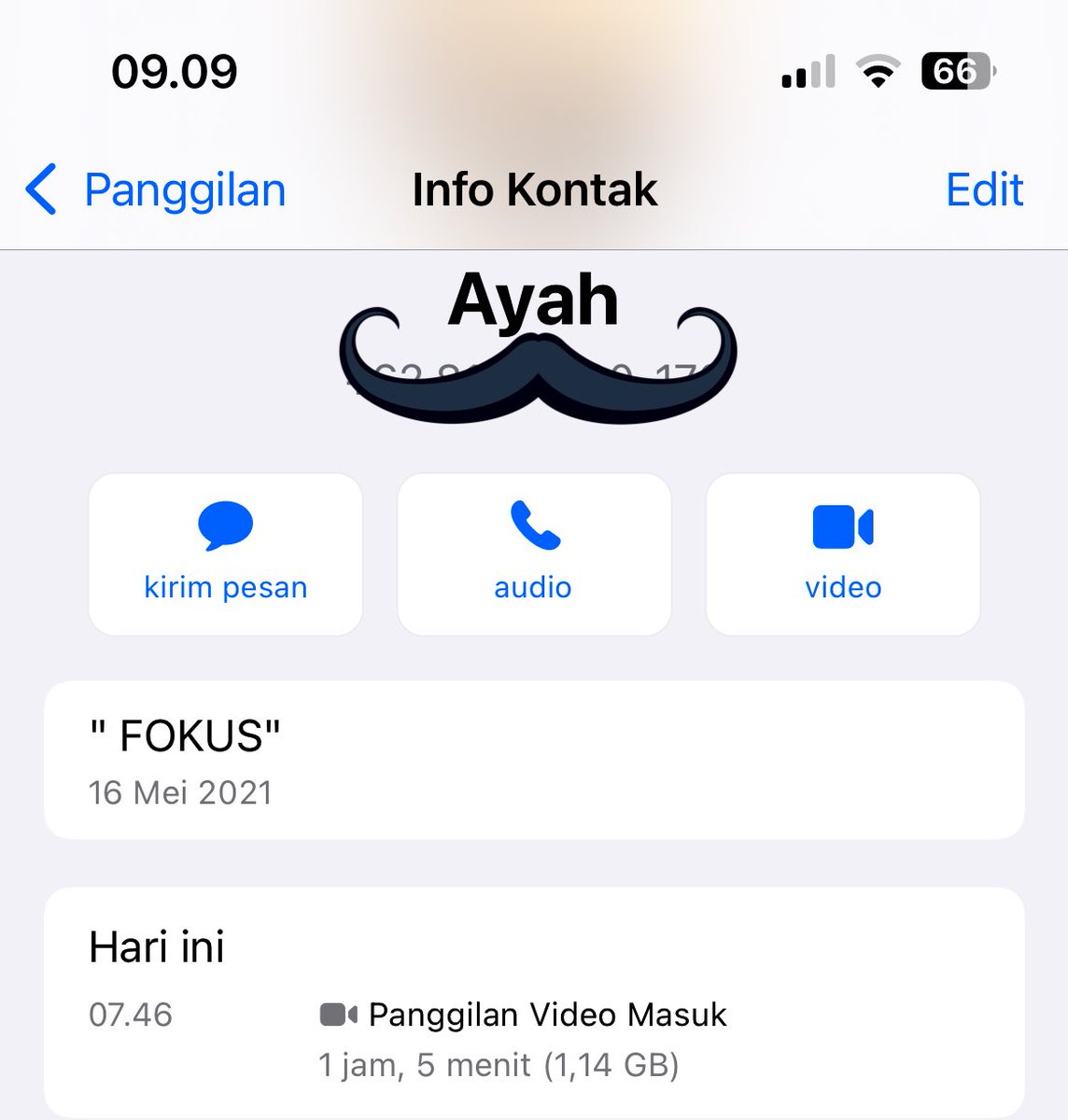 shelsafeby's tweet photo. @tanyakanrl kami jarang chat, tapi tiap weekend selalu qtime cerita banyak. btw aku udh nikah dan tinggal beda kota sama ortu https://t.co/v8dhlegE2D