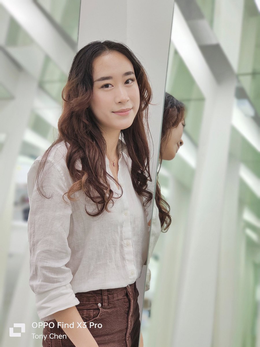 tonychen1979's tweet photo. Master the Art of Photography by @iantehphotography , model by @clairehongx
Organised by @OPPOMalaysia O-Time.
#opporeno10series5g #theportraitexpert #teamportraitexpert #shotonoppo #shotonoppofindx3pro #oppomalaysia #oppofanview #oppo #portrait #portraitphotography https://t.co/GzjgWML1Mi