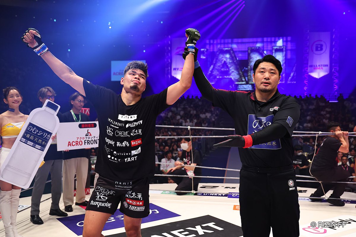 smhMemeTrader's tweet photo. 取り急ぎ報告です！
超RIZIN2での試合勝つことが出来ました！
課題だらけの試合でしたけど一本勝ち出来て良かったです！
関わって頂いた皆様本当にありがとうございました！！

皆さん引き続き応援をよろしくお願い致します🙏 https://t.co/AB3fjPFR5Y