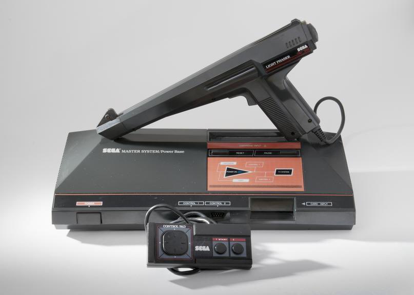RETROVIDEOGAM's tweet photo. Sega Mark III / Master System 1985 https://t.co/76PrAPXLxU