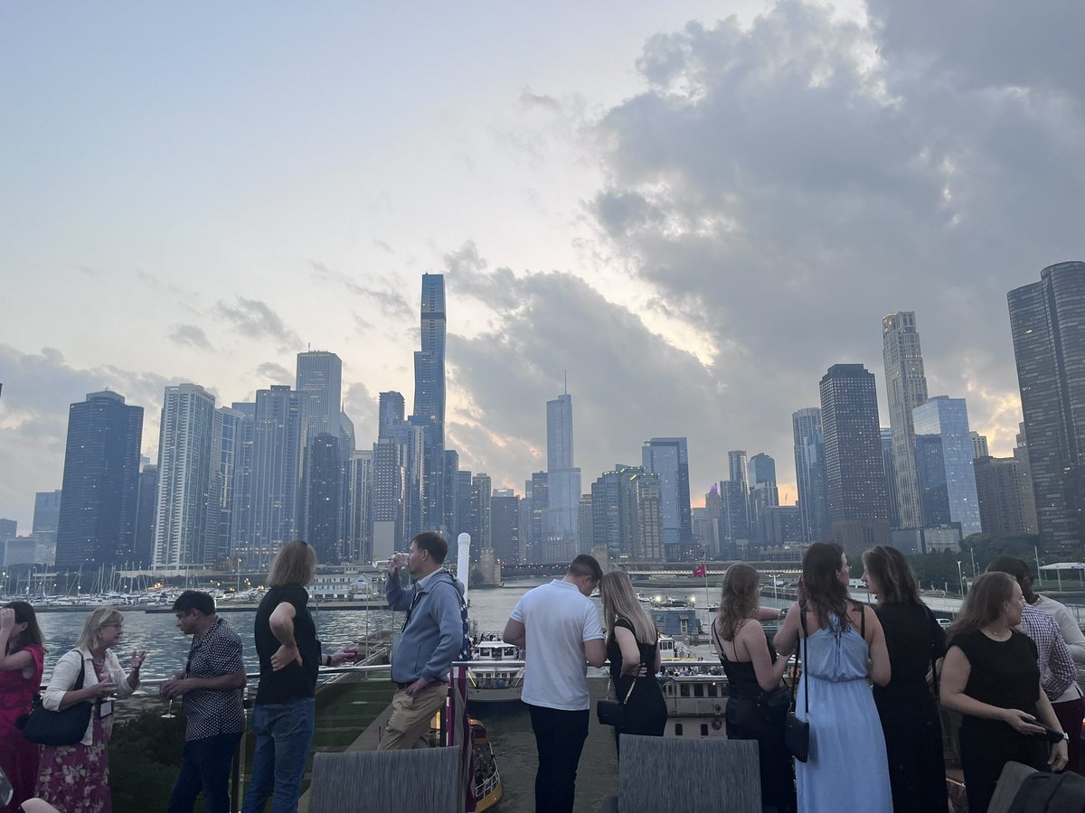 Sarah Brown Fasciani tweet media