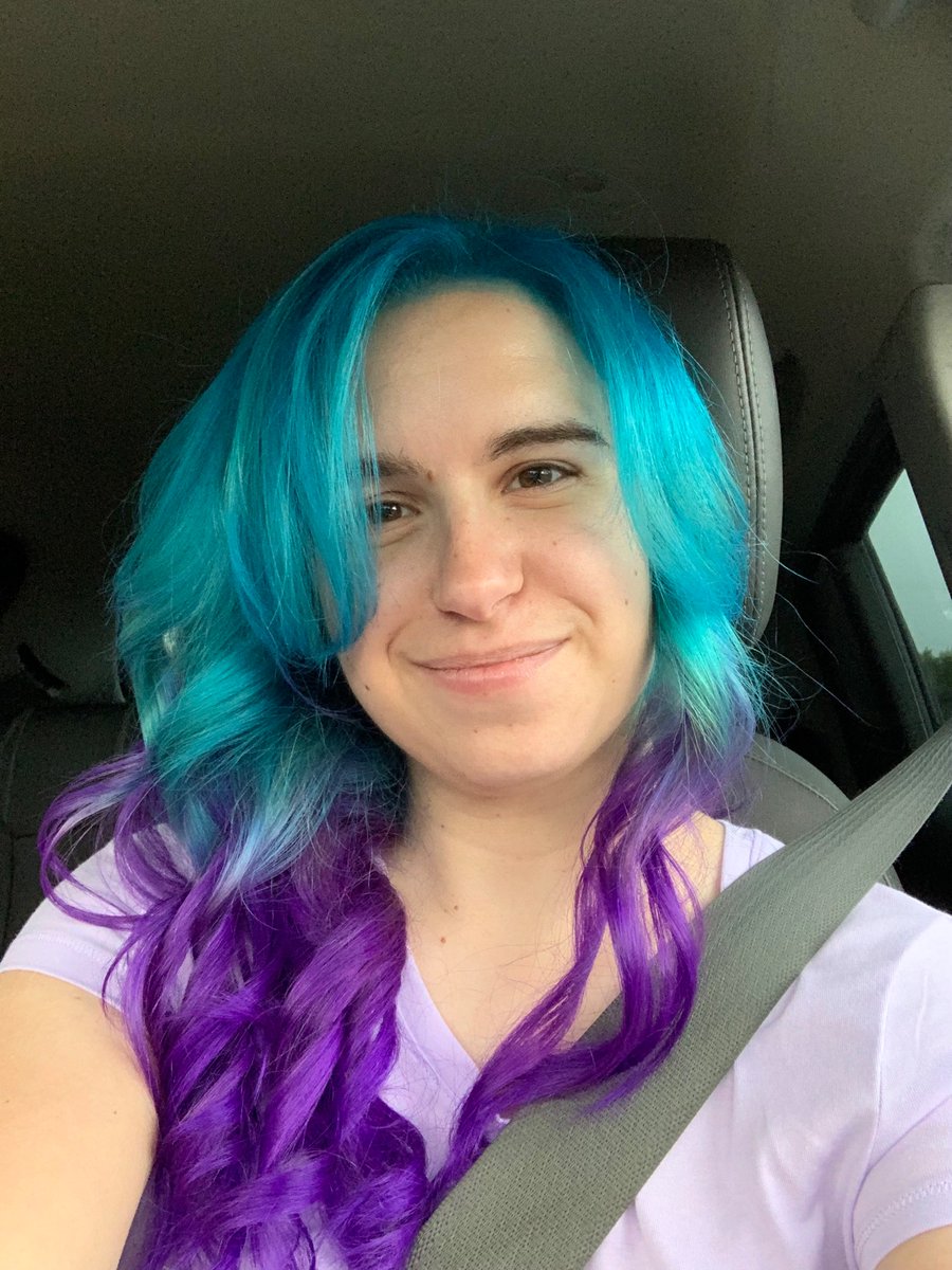 #NewProfilePic absolutely in love with it 😍