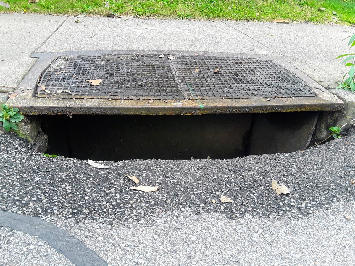TJRPitt's tweet photo. A win!
3 "smarter" storm drains installed in #Pittsburgh's Brighton Heights neighborhood.
"80% of marine litter begins on land" so replacing widemouth drains with smarter ones will reduce Ohio River #Litter.
Well done @Pittsburgh๐...
Let's keep going! https://t.co/MhDmqe5El6