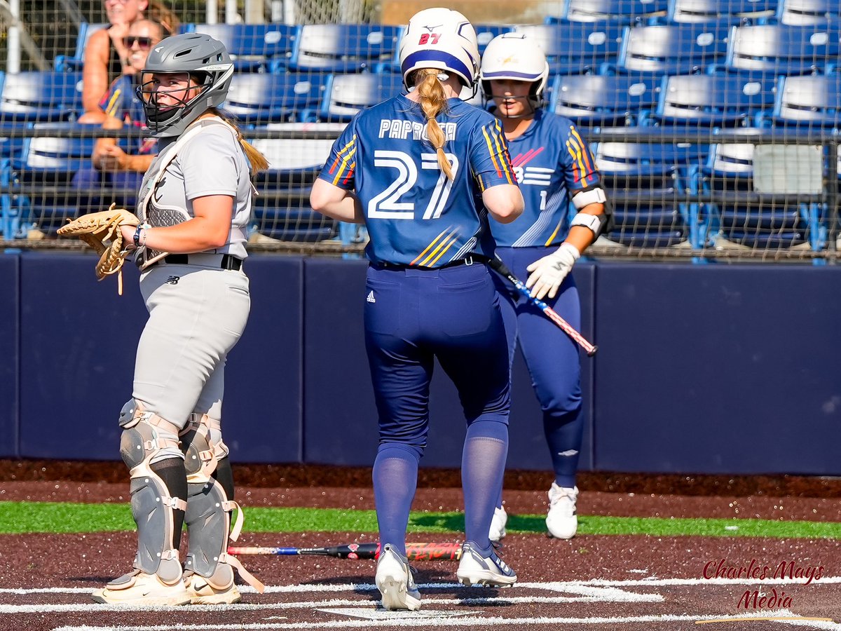 Emily18Hall's tweet photo. Played against the best of the best this past week. The opportunity was amazing and I learned so much to improve my game. Thank you to @thealliancefp for this opportunity. 

@clemsonsoftball 
@AJDaugherty1 
@AggieSoftball https://t.co/1qzqSbA6C8