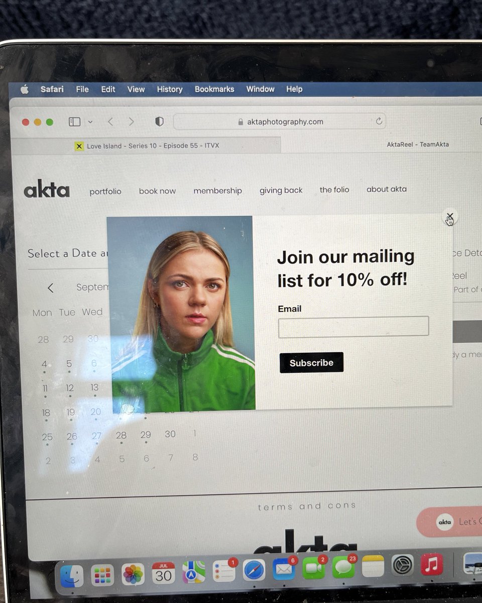 Just went on <a href="/aktaphotography/">Akta Photography</a> website and who’s face did I see?👀 #headshot #castingcall #aktaphotography