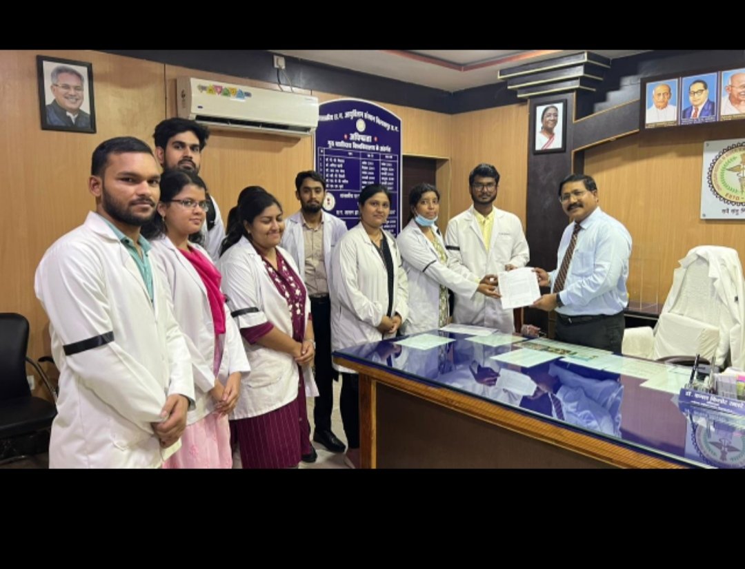 Cims_Jda's tweet photo. JDA CIMS Bilaspur submitted an intimation letter to the respected Dean sir of CIMS Bilaspur on 27/07/23 regarding an indefinite strike from 1st August 2023. https://t.co/v7AHb9jQqD