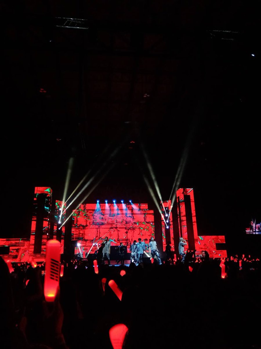 สมแย้ หมาแดงสายลับ🦮 tweet media