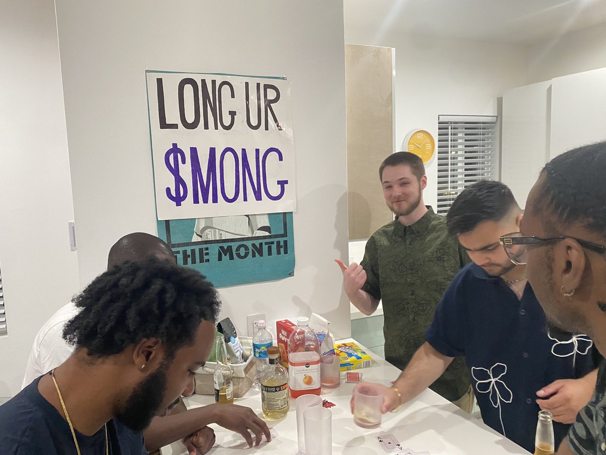 You see the sign $MONG 🟪🟨🚀