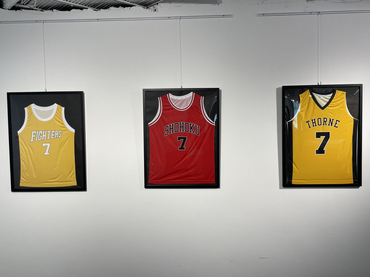 kmj6681's tweet image. 제가 송태섭을 만지고 왔습니다!!!
부드럽고 평평했어요🥺
입구 들어 서자마자 입이 떡 ⸝⸝ʚ̴̶̷̆ˬʚ̴̶̷̆⸝⸝❤︎ 
전시회 보고 난 후 잇몸이 말랐더군여
보는 내내 너무너무 행복했습니다ㅜㅜ
주최자님, 스탭분들 정말 감사합니다
#송태섭생일전시회
#THE_FIRST
#더퍼스트
#여긴_태섭군의_미술관입니다