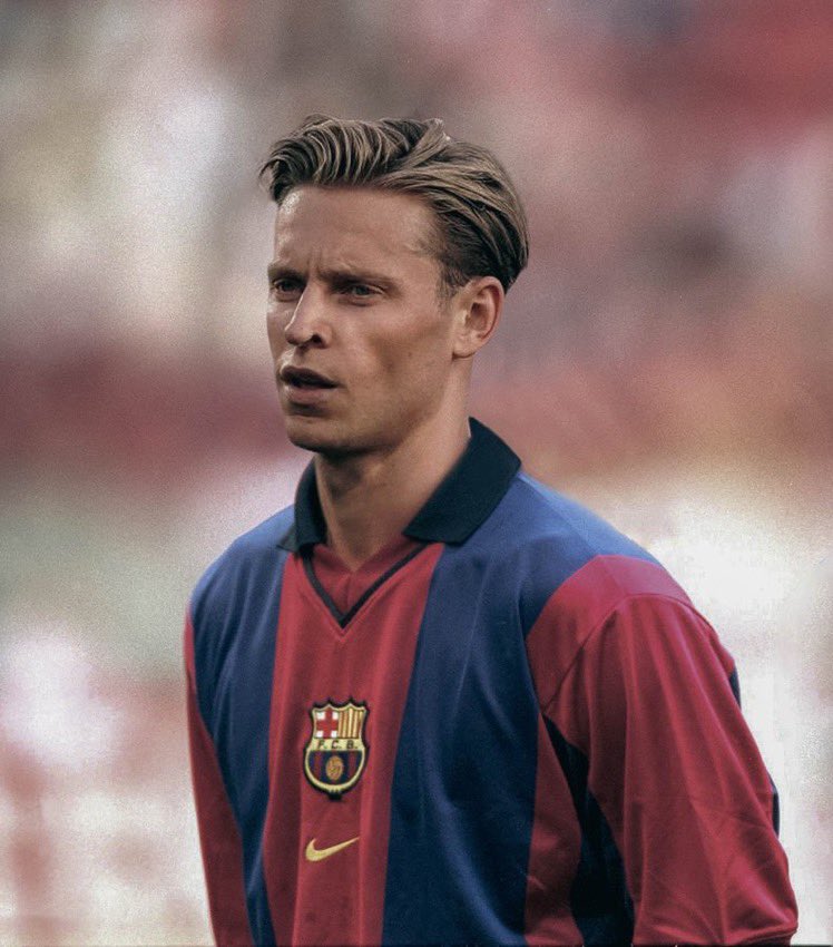 _DeJonginho's tweet photo. ~~~~~~~~THREAD~~~~~~~~

QUAND LES LÉGENDES DU FOOTBALL PARLENT DE FRENKIE DE JONG, LE PRINCE DU CAMP NOU. https://t.co/KKFWFMXJCN
