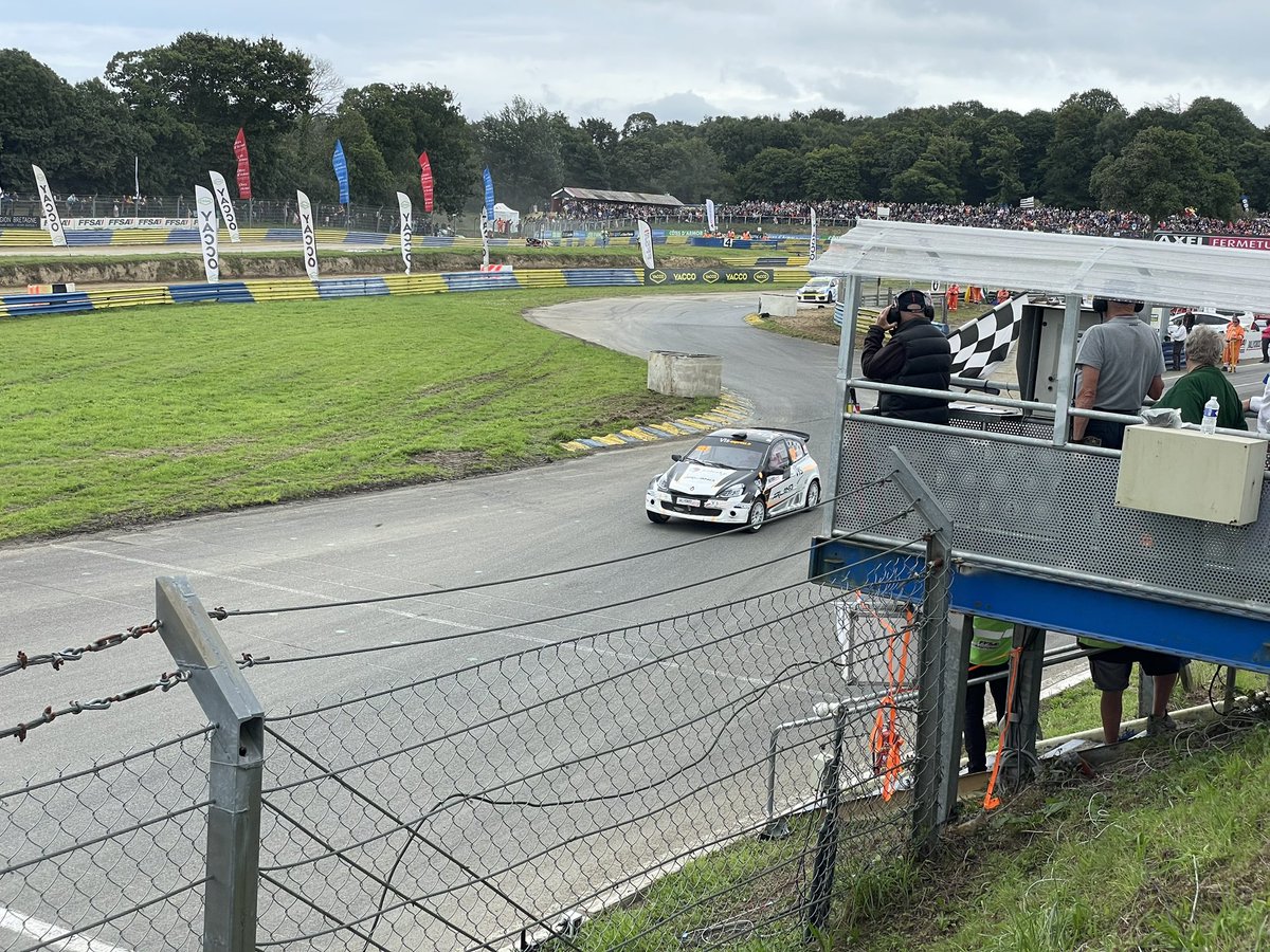 Rallycross_FR's tweet photo. Victoire de Paul Cocaign en #D3 ! #Kerlabo #RallycrossFrance https://t.co/pm2apSpxNo