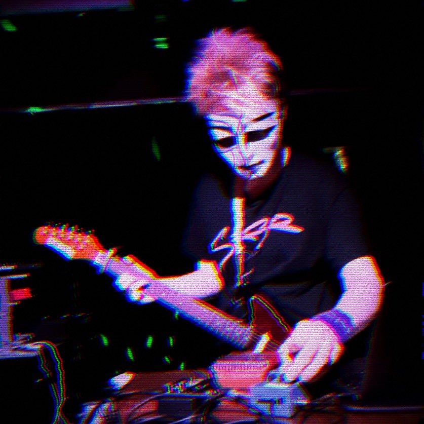 Mode7Project's tweet image. 画面上の言葉 #7 has just been sent out to the inboxes of those who follow Mode 7 Project on @Bandcamp.

mode7project.bandcamp.com (no purchase or download necessary to access past 画面上の言葉 updates)

📸 @WhatDaveDid