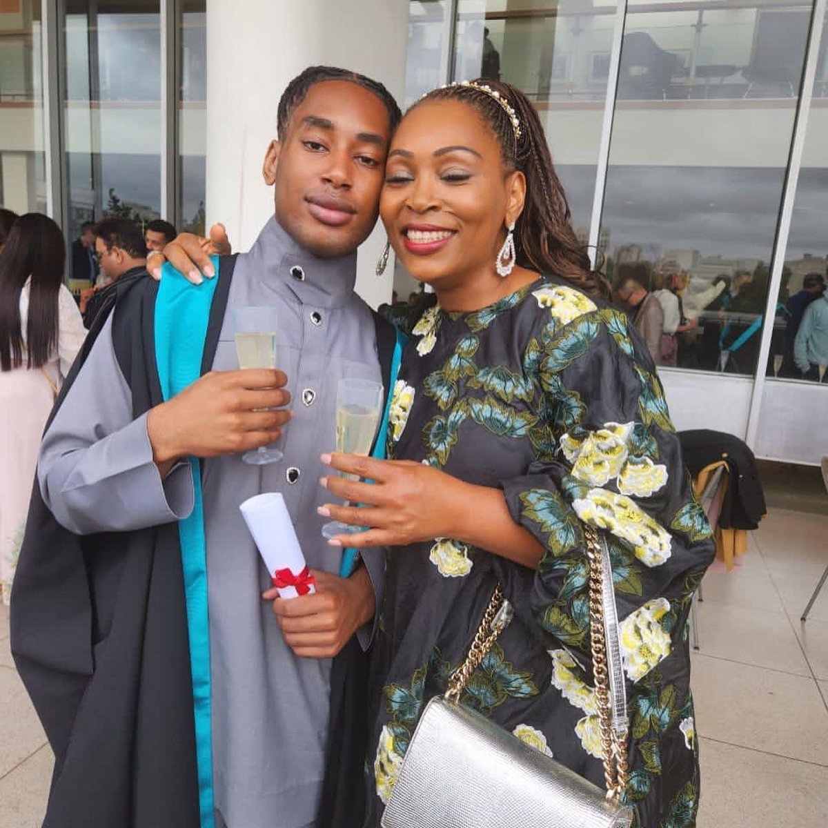 UdoOkonjo's tweet photo. "Parenting is not about molding our children into what we want them to be; it's about empowering them to discover their true purpose and become the most powerful version of themselves." - UMO

#ParentingChampions #kingsforever #ChukaOkonjo #ignitethechampionwithin #udoonpurpose https://t.co/EGOyobYNhk