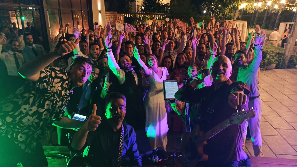 Flashback Band tweet media