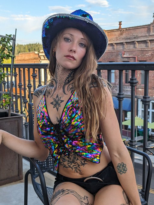 What are you willing to sacrifice to make your dreams come true? How bad do you want it? Do you take<a href="/tag/wild"class="tags"><span>#wild</span></a>