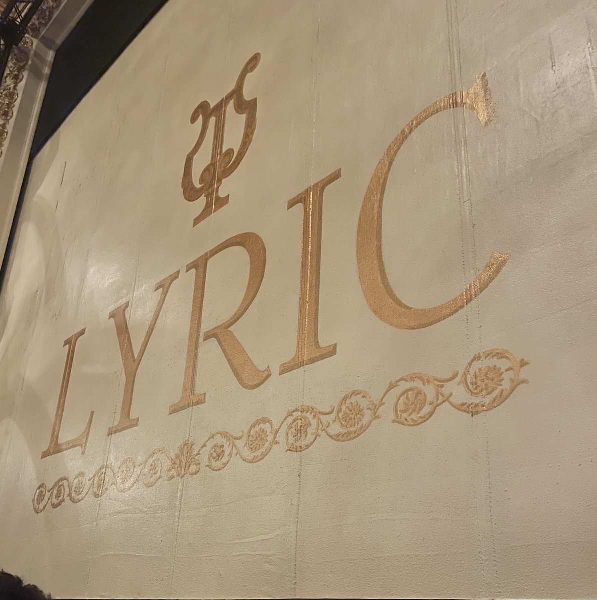 hellls1's tweet image. Went to the west end yesterday to watch the matinee performance of ⁦@AspectsofLove⁩ , ⁦⁦@mrmichaelball⁩ and company were amazing . I shed a tear or two 🥲!