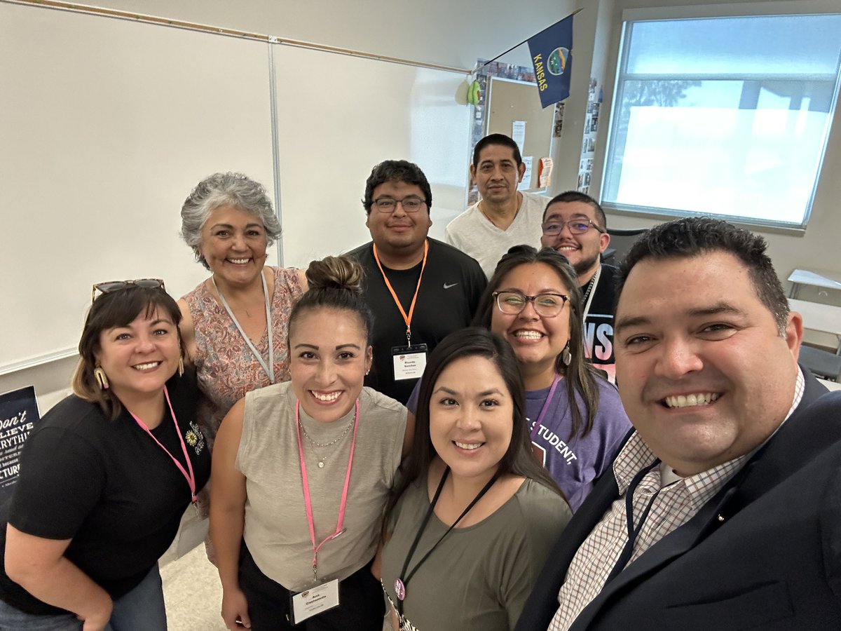 NoelCandelaria's tweet photo. Yesterday, I had the opportunity to speak &amp; spend the day with our members in Kansas at their Summit in the West: A Time of Joy, Justice &amp; Excellence!

An inspiring &amp; powerful day as they lean into their superpower as educators to create the public schools our students deserve. https://t.co/vsIikYYnht