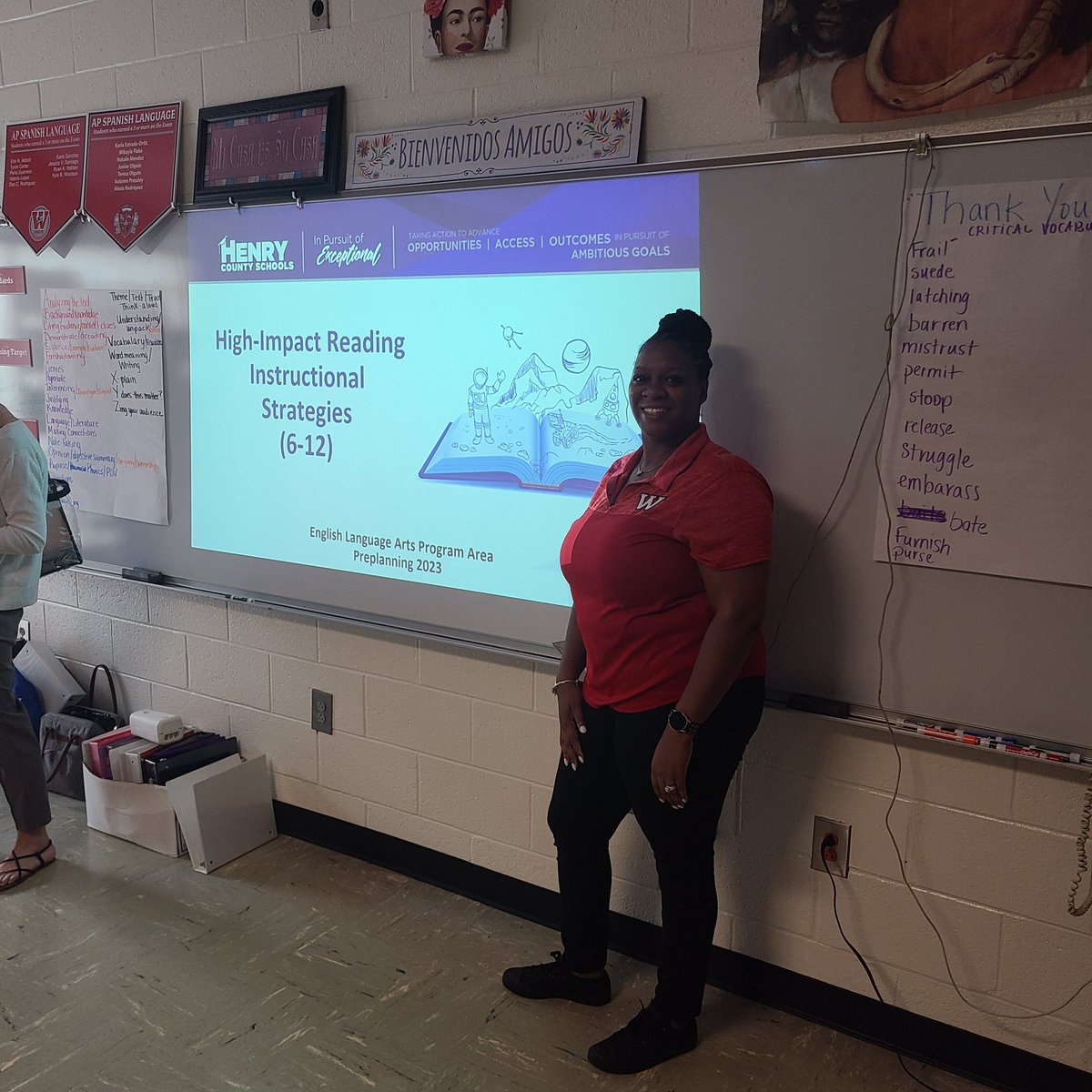 BSmithHCS's tweet photo. Friday was full of amazing professional development by our phenomenal Seconday ELA presenters! @ELA_HCS #enhancelearning https://t.co/CzsmndmIqO