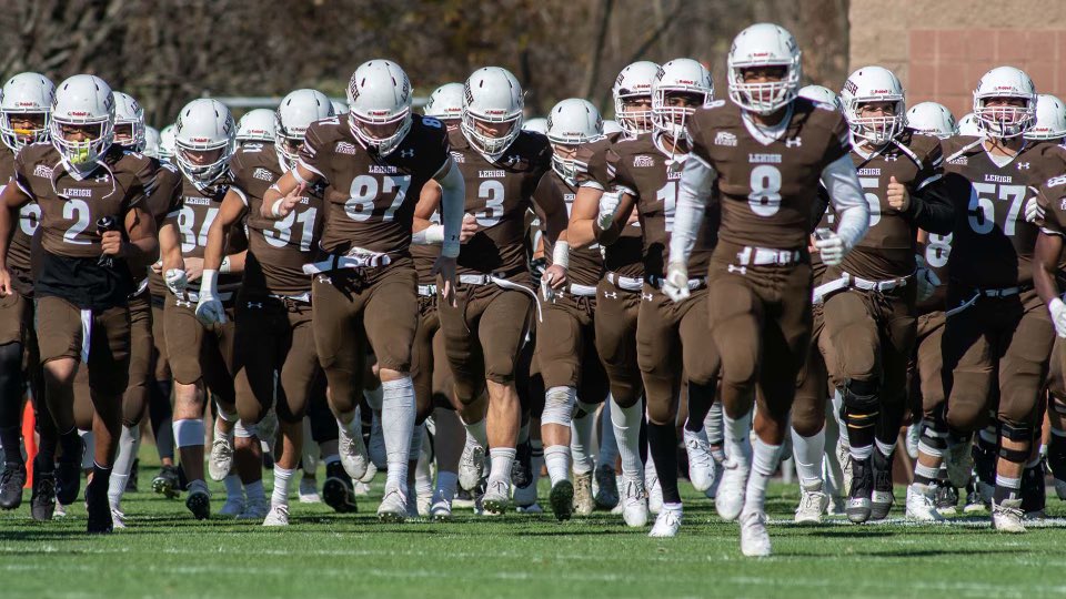 Blessed to receive an offer from @LehighFootball @CoachMorita @coach_cahill #GoLehigh #TheNest #AGTG @SWGHS_Football @coachwhiteslife @wco70mack @MohrRecruiting @adamgorney @DemetricDWarren @BrianDohn247 @Ebrooks6Ed