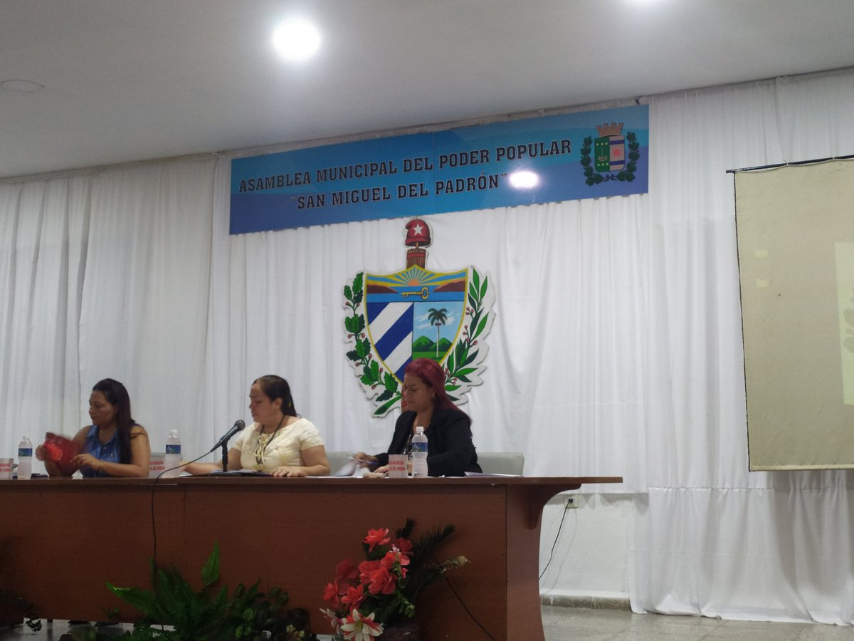 lisdeniafb's tweet photo. Presente @finanzasprecios  en #AMPP San Miguel del Padrón para analizar el Anteproyecto de Presupuesto para el 2024, con presencia del 1er Secretario del PCC del territorio @alainrobertgarr1, Delsa Esthert Puebla Delegada ANPP, y otras autoridades del gobierno.
@Ciri2015 https://t.co/eRSxRMEARa
