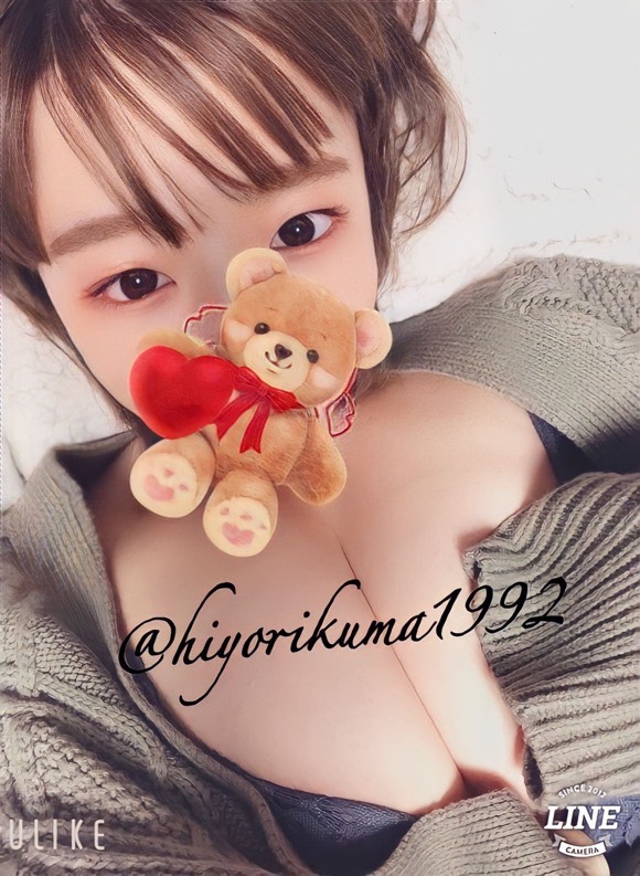hiyorikuma1992's tweet photo. たくさん可愛がってくれますか？
裏アカ恥ずかしいけど楽しい♡

反応多かったらDMでもっと脱いでるの送るよ〜🥺 https://t.co/ISDnDHPp9D