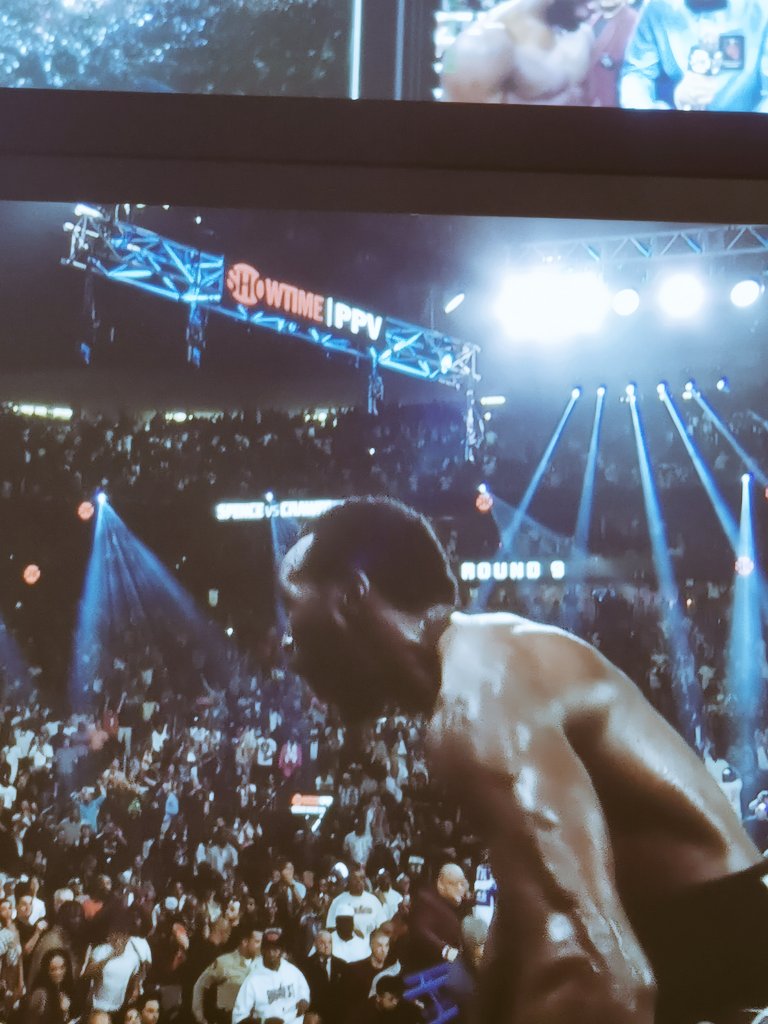 TomTudgay's tweet image. Terence Heaven 👊🙌👊 #TerenceCrawford @boxingontnt #OnTheButton