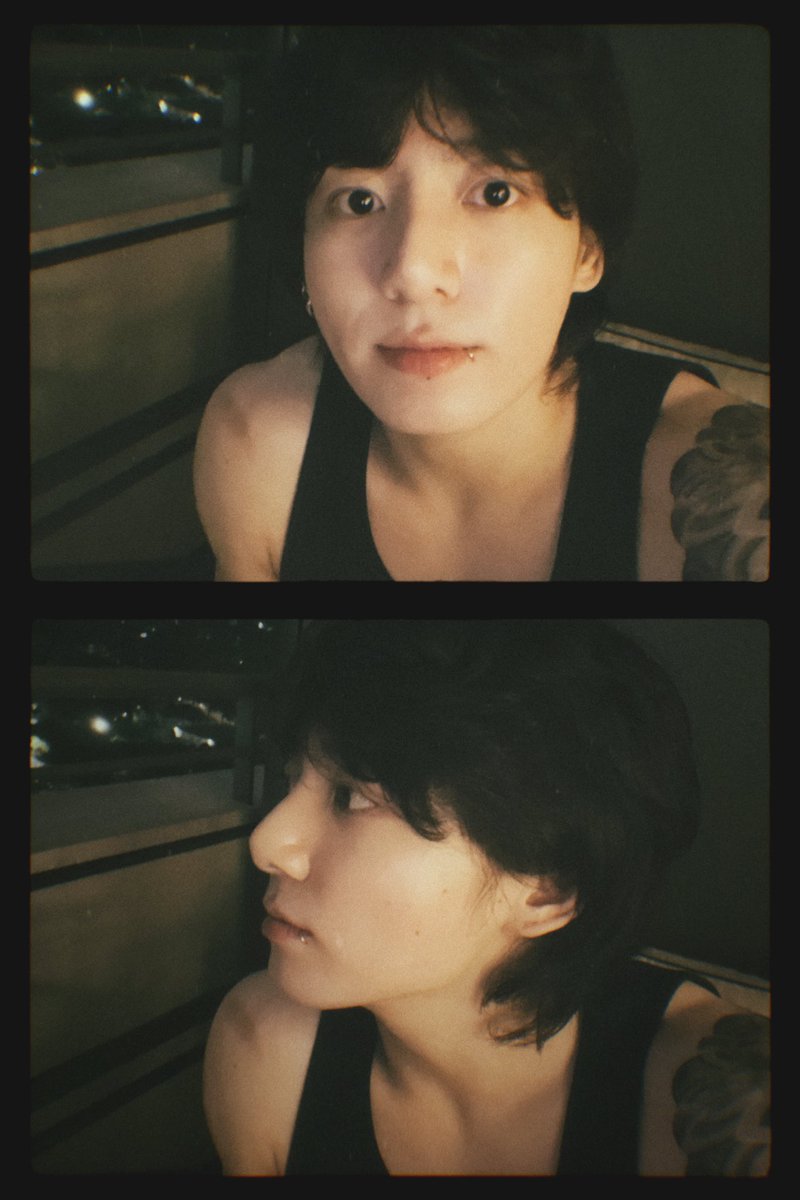 Jungkook on Weverse

O…our ARMYs are good at singing!!!