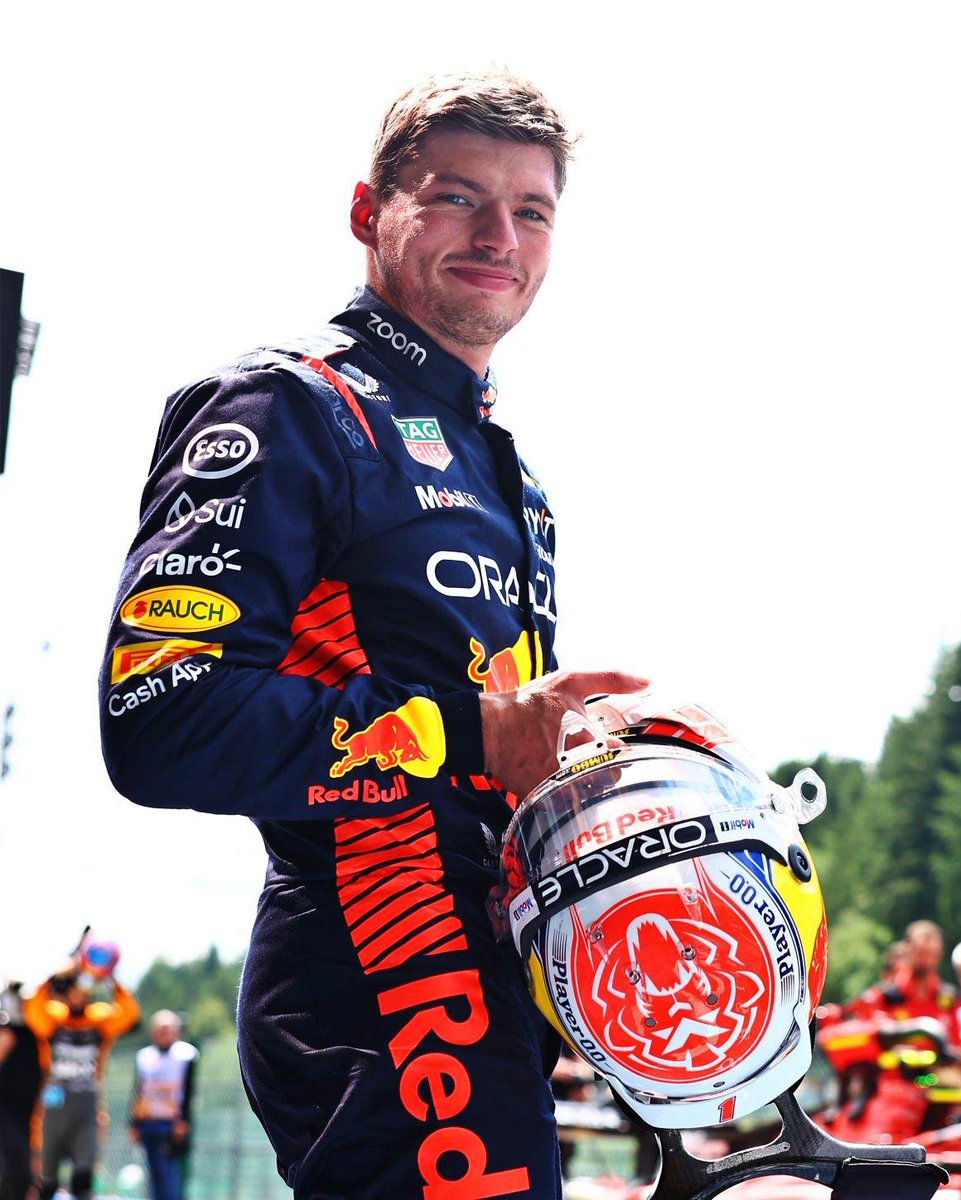 Verstappen começou com penalização de cinco lugares e acabou com vantagem de 22 segundos para a sua 8.ª vitória consecutiva 🔥 #BelgianGP