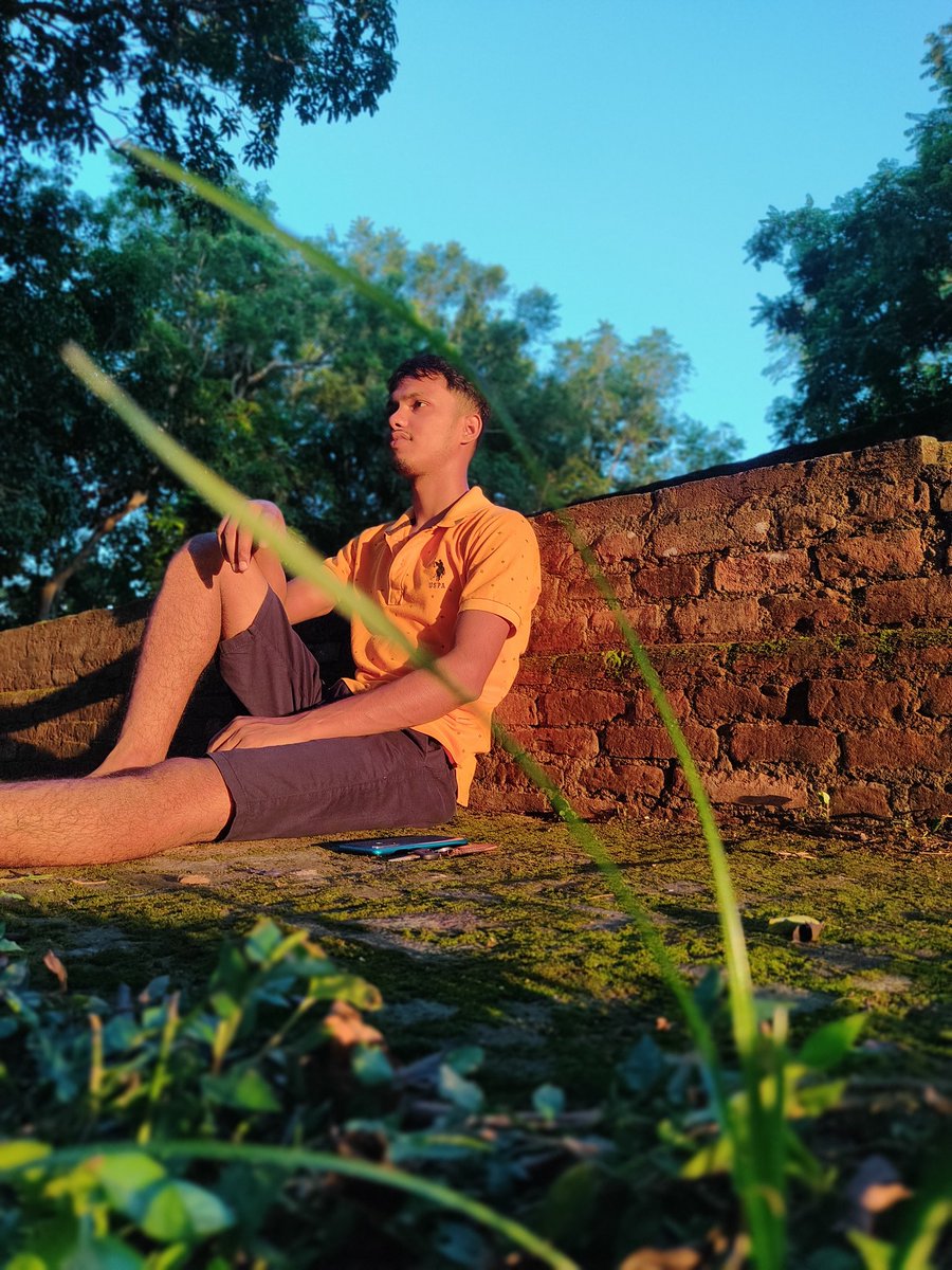 Meghnathcreati2's tweet photo. आज की तस्वीर 💚🍃😊 https://t.co/sMjXrJJBYr