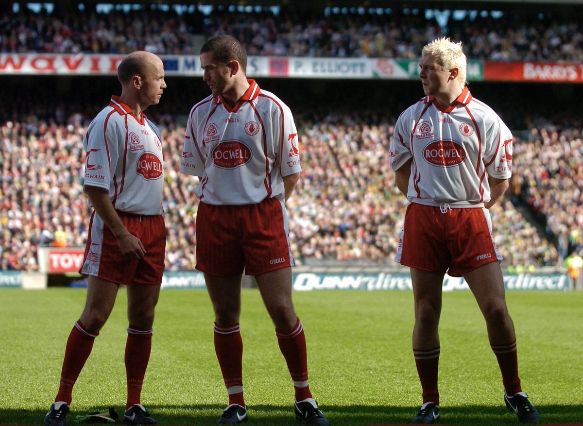 StrabaneJohn's tweet image. Best ever. No further comment required. 

Clifford would do well to get a starting jersey off these lads.