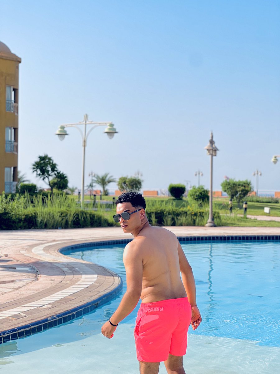 EnawyAbdalla's tweet photo. The mood is uplifted⛱🌊 https://t.co/f8ZFcC1A2E